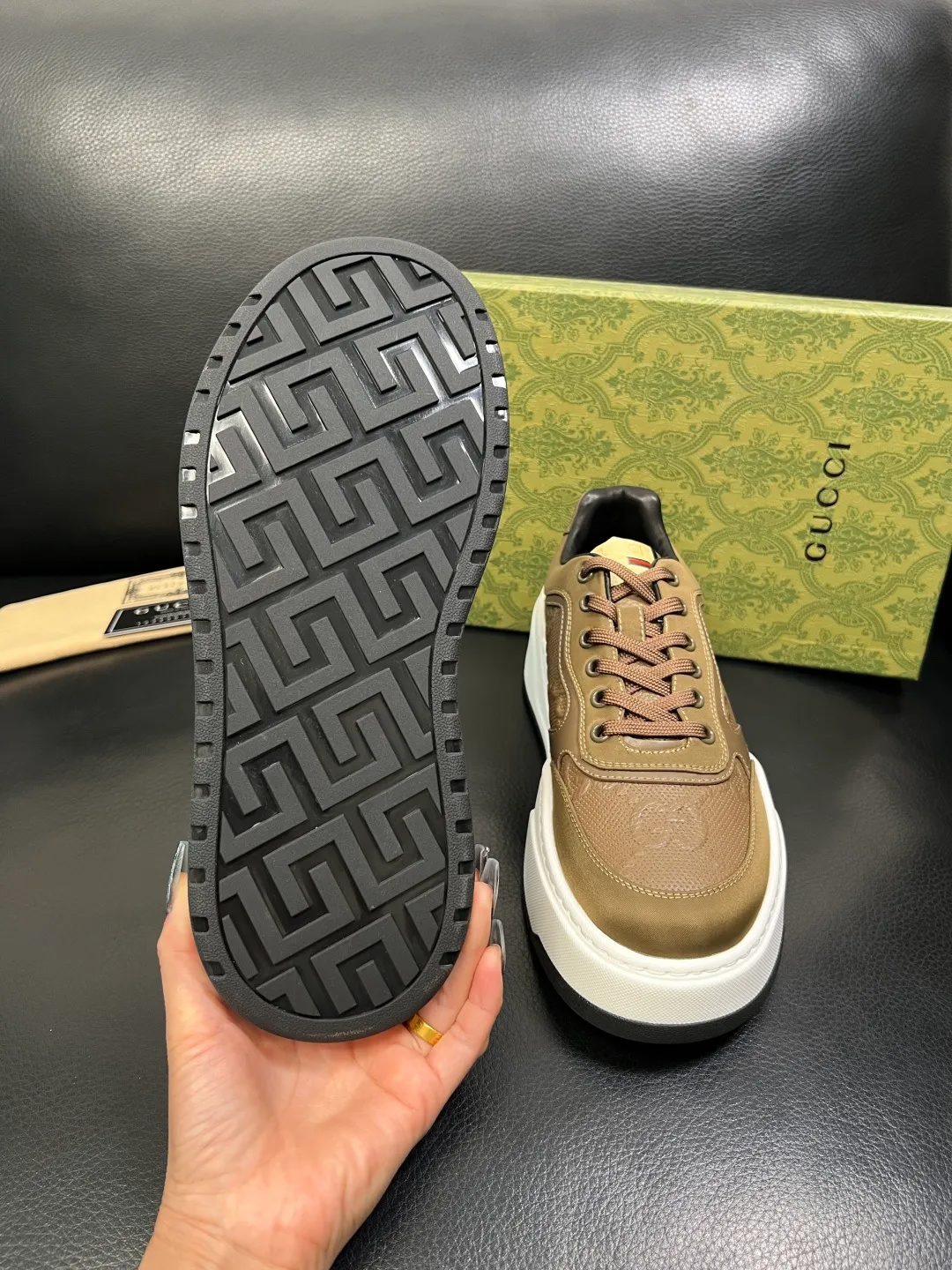 Men's shoes 💰840 Gucci high quality top crafts Gucci counter new original factory configuration, imported cowhide fabric from Italy, imported cowhide lining, breathable and comfortable, sole: original factory special supply original sole super comfortable, original factory and single goods, welcome to compare, code number 38-44 (customized 45 46)